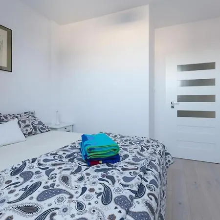 Mye - Okrzei アパート *